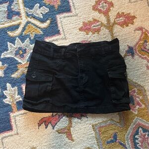 MUST BUNDLE W/ 3 ITEMS